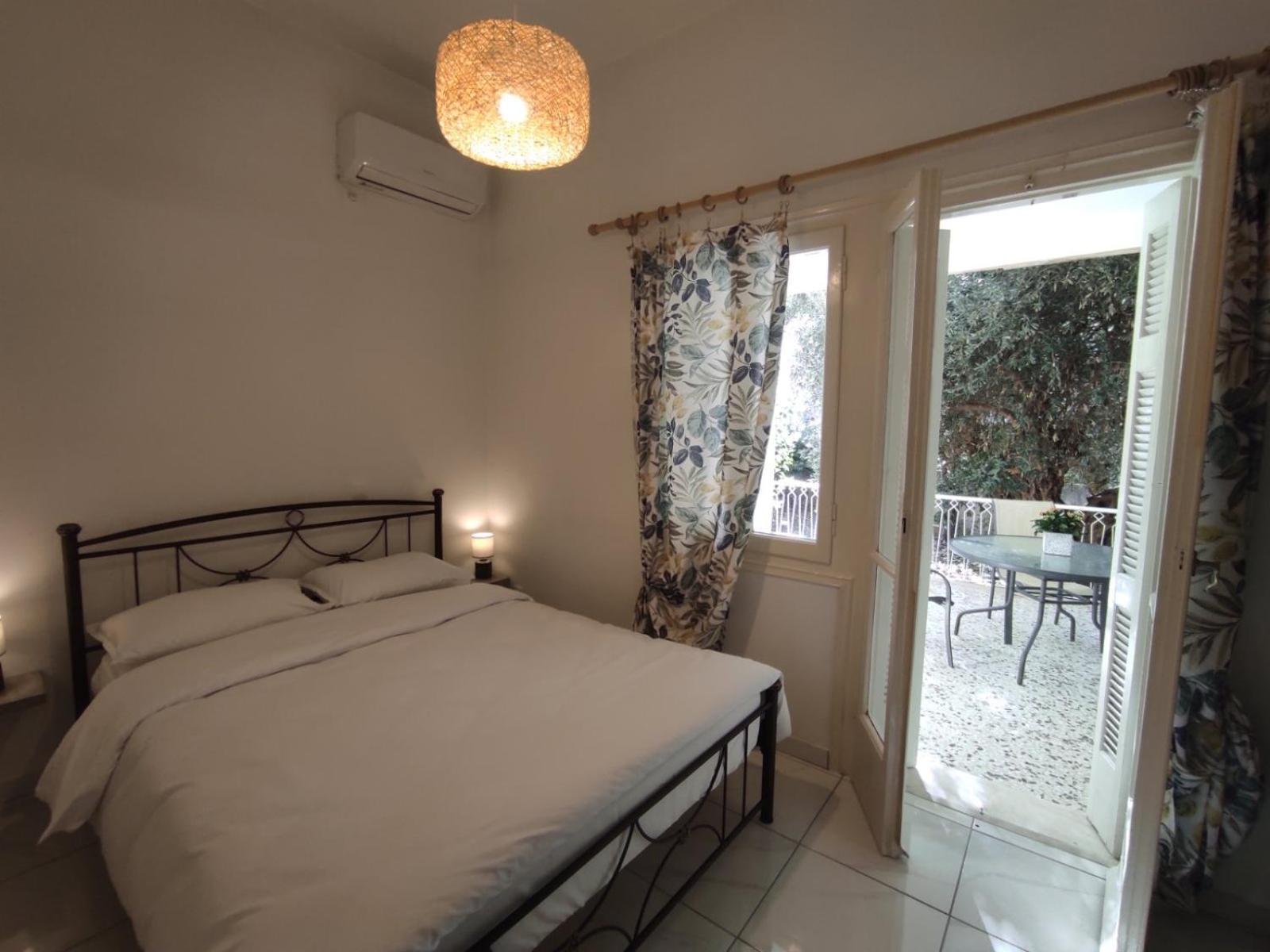 Gina's Cozy Athens